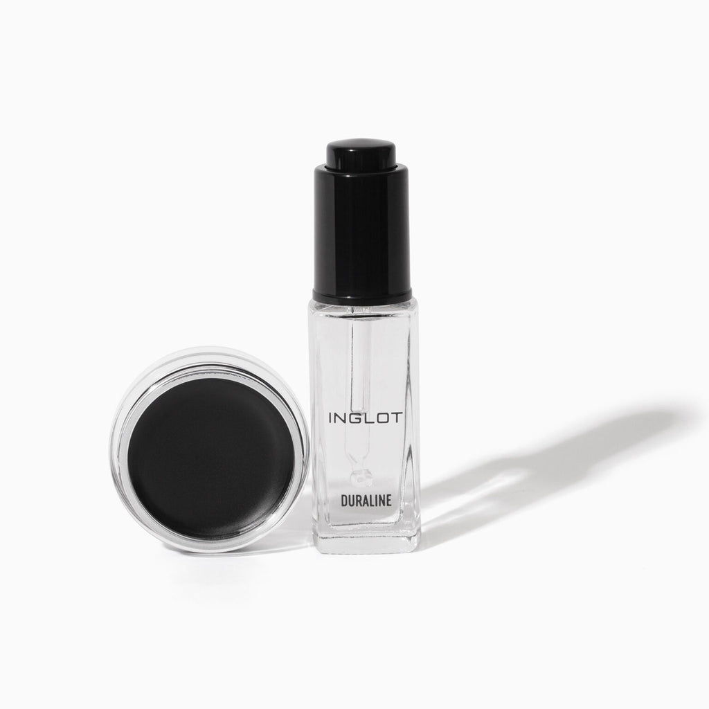 مجموعة مكياج العيون "كيلر كابل" (Killer Couple eye makeup set) من ماركة إنجلوت (Inglot)