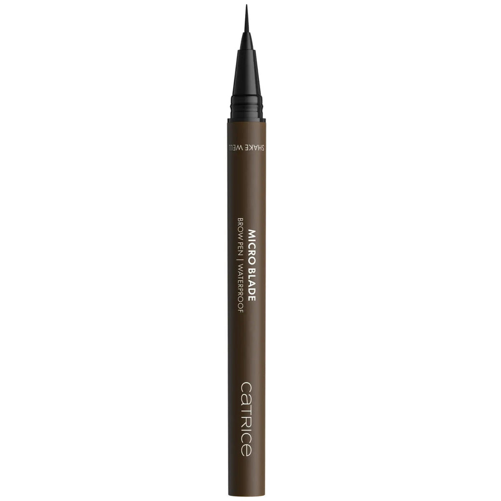 قلم حواجب كاتريس مايكرو بليد المقاوم للماء (Catrice Micro Blade Brow Pen Waterproof) برأس رفيع فائق الدقة لرسم شعيرات الحواجب بشكل طبيعي