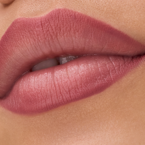 قلم تحديد الشفاه جل جلايد طويل الأمد (Gel Glide Long-Lasting Lip Liner) من الماركة المعروفة Catrice.درجة 020