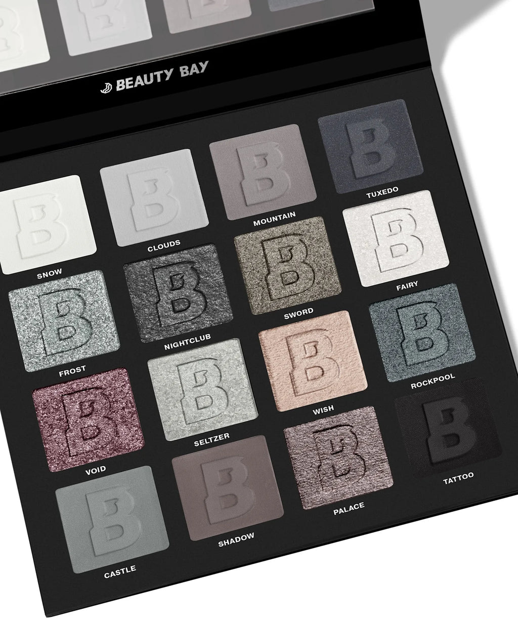 Smoky 16 Colour Palette باليت بيوتي باي 16 لون