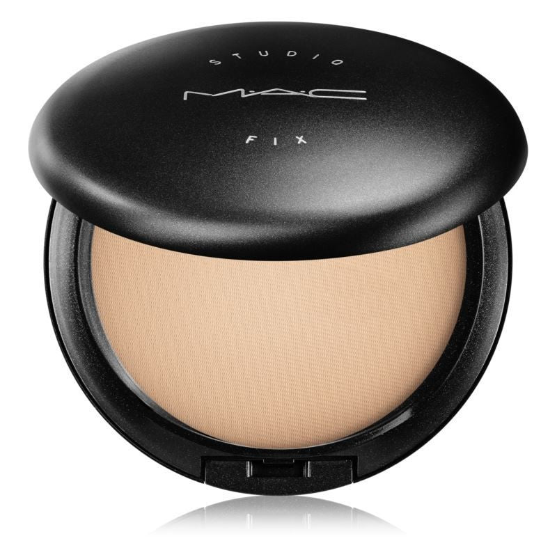 بودرة أساس MAC Studio Fix Powder Plus Foundation
