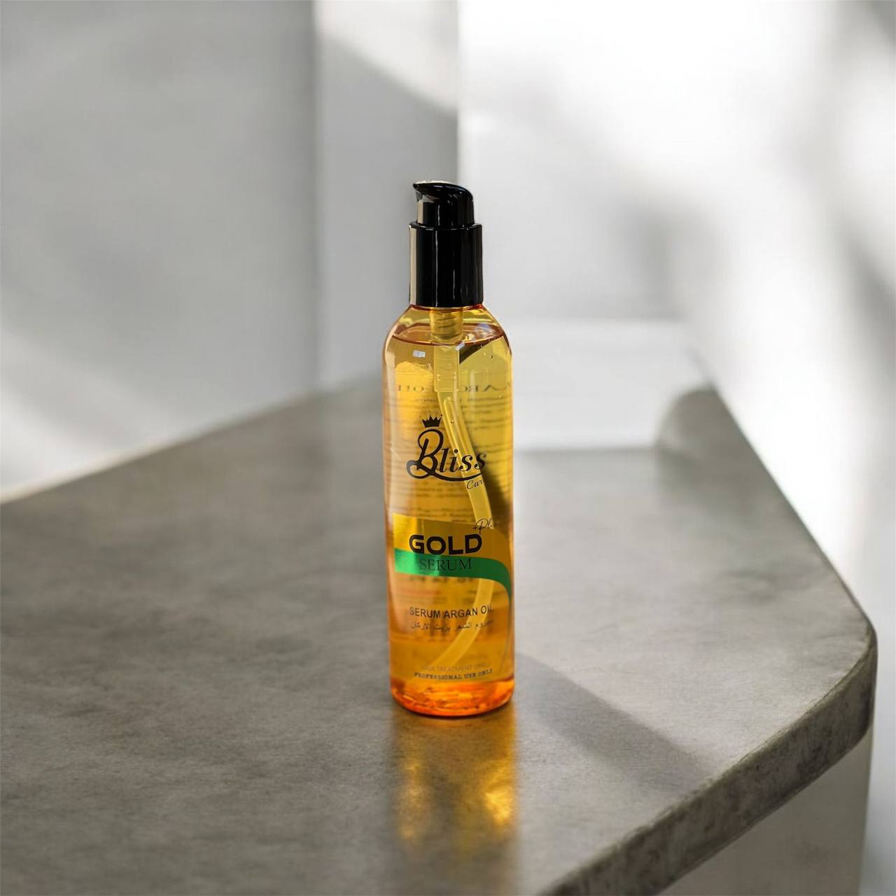 سيروم بليس جولد بلس بزيت الأركان للشعر (Bliss Care +Plus GOLD SERUM)، وهو منتج (تايلاندي المنشأ) مصمم للعناية الاحترافية بالشعر