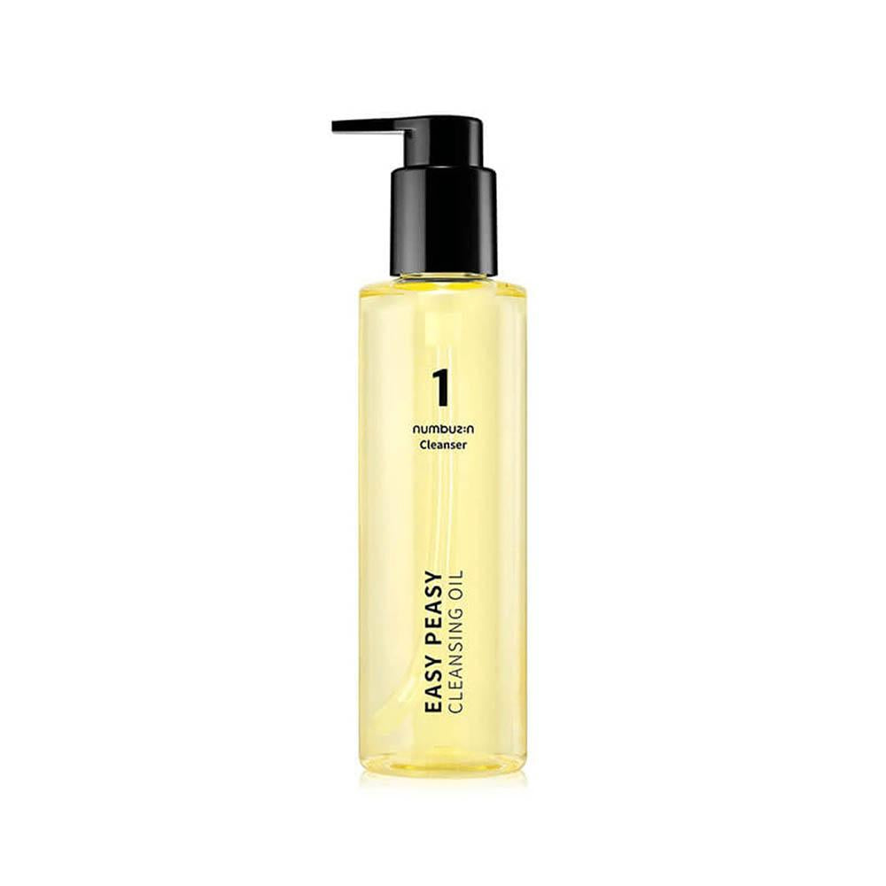 Numbuzin No.1 Easy Peasy Cleansing Oil، وهو عبارة عن غسول زيتي كوري خفيف وفعّال يُستخدم كخطوة أولى في روتين التنظيف المزدوج